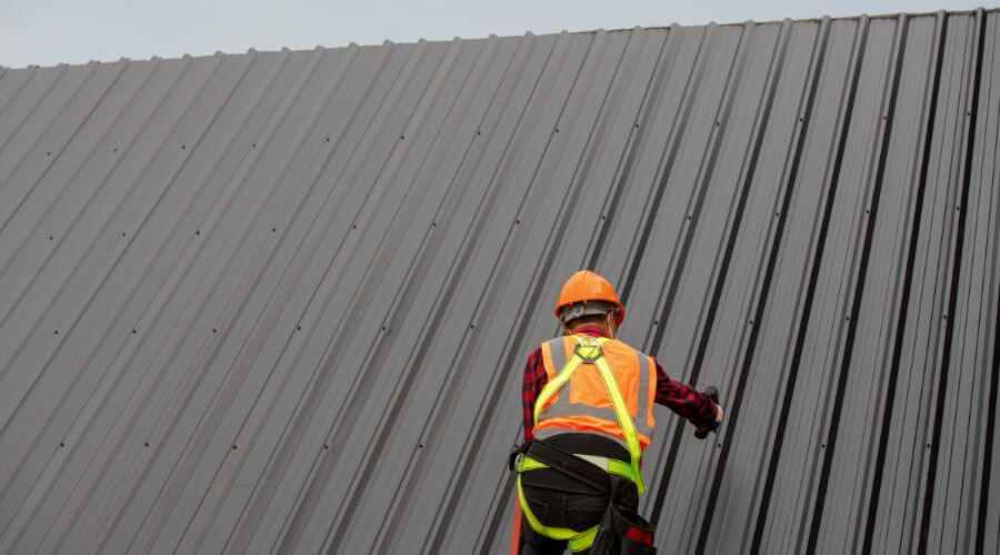 Professional metal roof installation services in Heber, CA